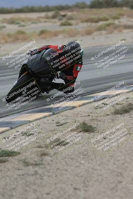 media/Sep-21-2025-Race Pace (Sun) [[98bf33ef95]]/Verified/5-Turn 15 Inside (930am)/